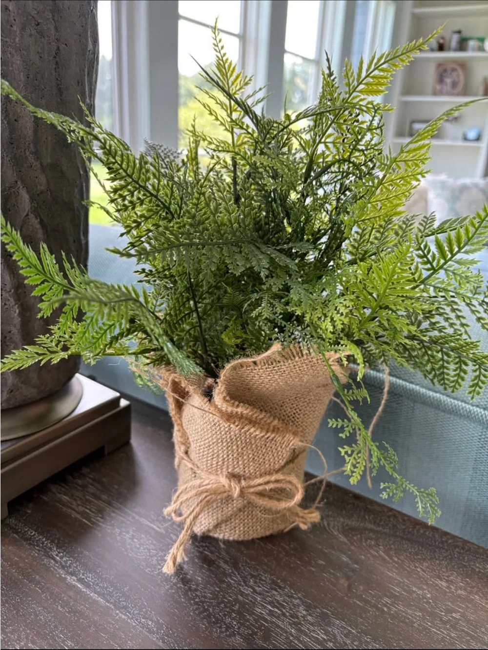 ARTIFICIAL POTTED PLANT FERN IN BURLAP POT